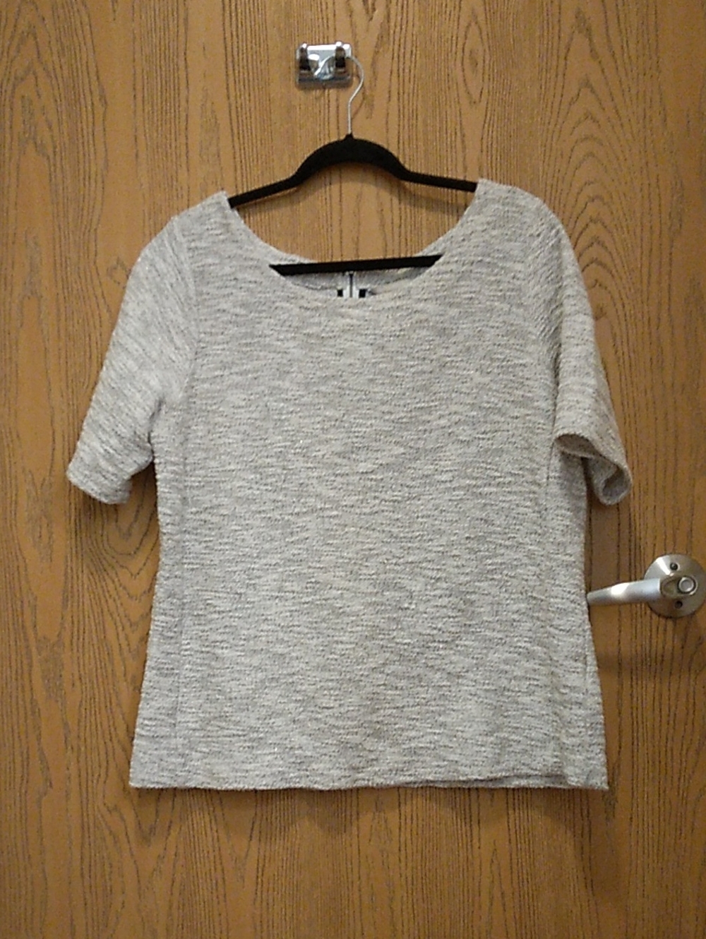 Banana Republic Heather Gray Gold Short-Sleeve Knit Top  with Zipper Back